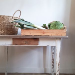 Petite table de ferme en pin